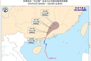 打出来了！休斯坦三分14中7拿下生涯新高25分 外加2板4助